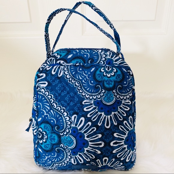 Vera Bradley Handbags - Lunch bunch lunchbox Vera Bradley blue tapestry